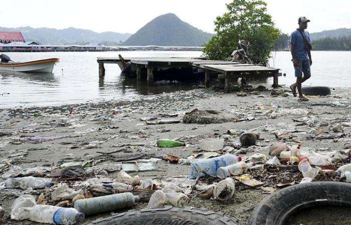 Llamado a acelerar las negociaciones sobre la contaminación plástica