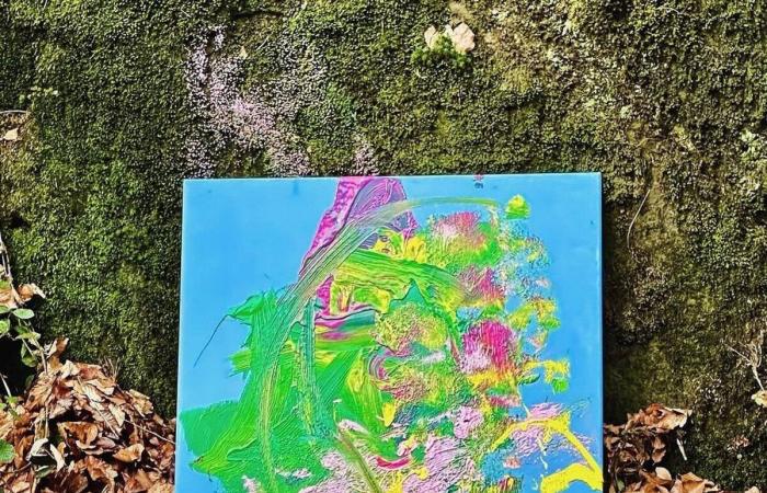 Un niño de 2 años crea obras de arte vendidas por 6.500 euros cada una