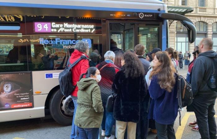 En los autobuses del Gran París, más de uno de cada seis usuarios viaja sin pagar