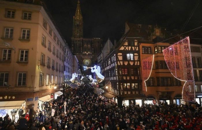 El mercado navideño de Estrasburgo se inaugura con nuevas medidas de seguridad