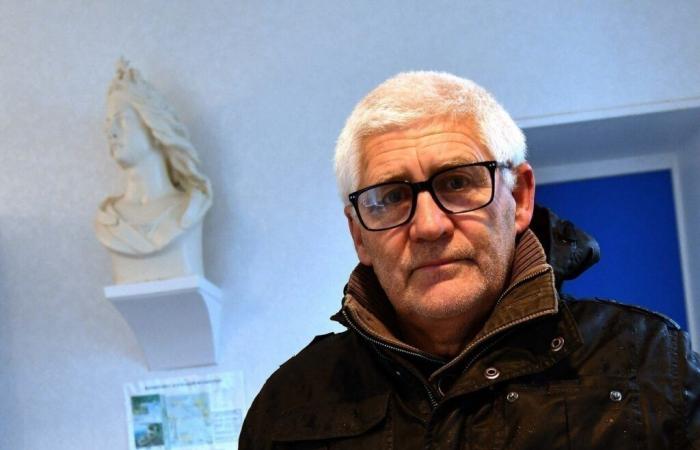 Acusado de exhibición sexual, el ex alcalde de Saint-Côme-du-Mont condenado por el tribunal