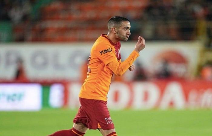 Ziyech, un talento único y con mucho potencial según su entrenador