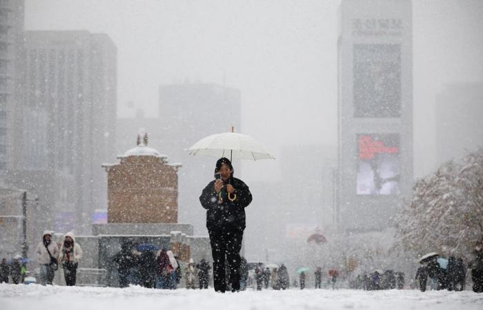 Corea del Sur: segundo día de nieve, 40 cm en determinadas zonas de Seúl