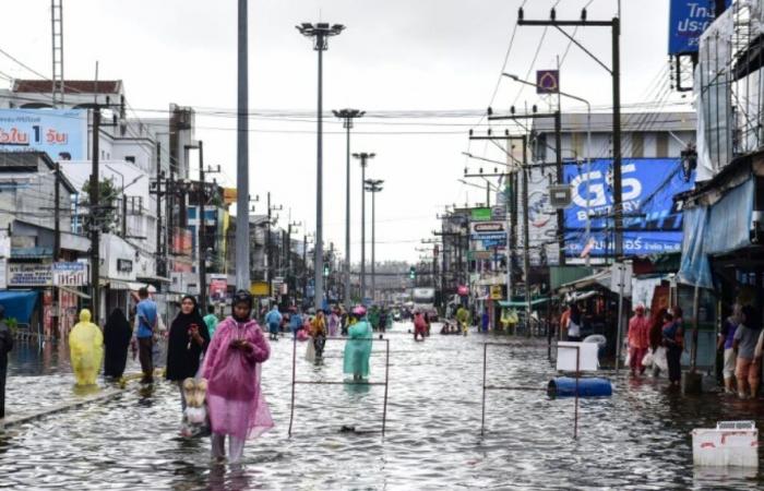 Tailandia: un muerto y miles de desplazados por las inundaciones en el sur