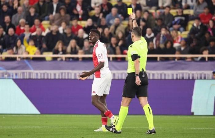 El Mónaco escribirá a la UEFA sobre el arbitraje de su partido contra el Benfica (Fútbol)