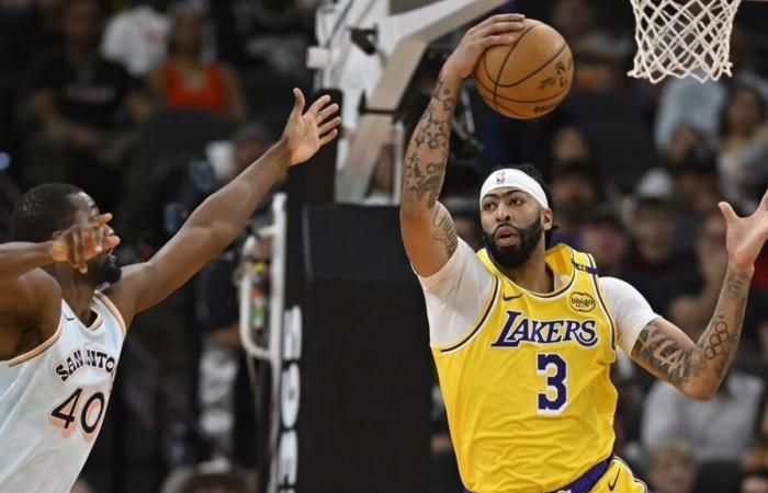 Davis y James impulsan a los Lakers a superar a Wembanyama y Spurs