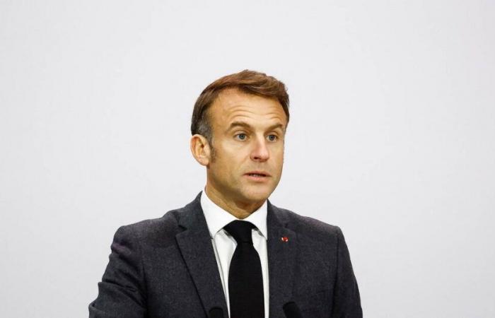 Los funcionarios electos de todos los bandos están considerando la dimisión de Emmanuel Macron – Libération