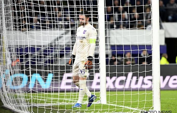 Anderlecht reacciona dos veces y suma un punto importante ante el FC Porto