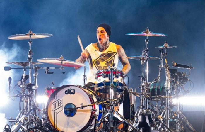 Travis Barker despierta a Kai Cenat con una actuación de batería solista de 13 minutos