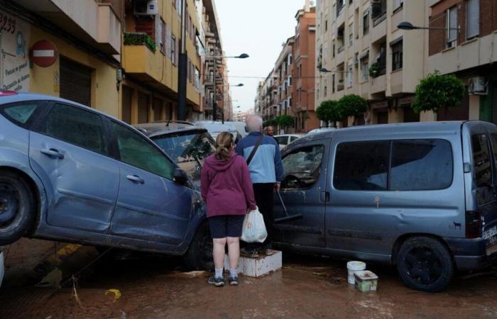 En España, tras las inundaciones mortales, el gobierno establece un “licencia climática retribuida”