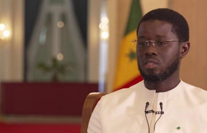 Francia “reconoce” en una carta “una masacre”, según el presidente de Senegal