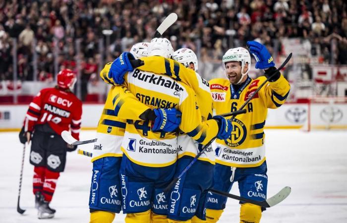 Hockey sobre hielo: Davos aplasta al LHC en el estadio Vaudoise