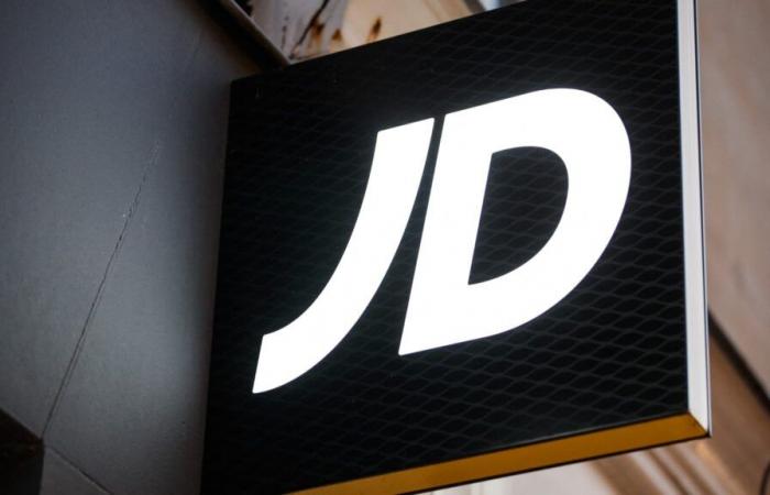 El grupo británico JD Sports compra la marca francesa Courir