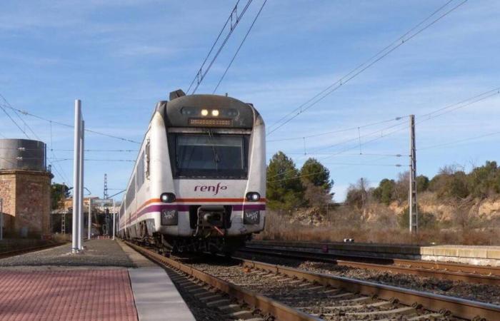 Viernes negro. Renfe ofrece viajes en tren con descuentos en Francia y España