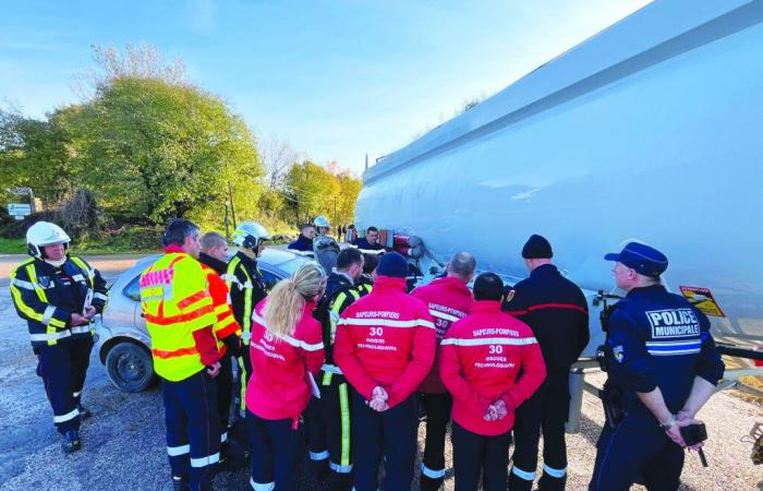 Uzès: un ejercicio de riesgos químicos para los bomberos del Gard