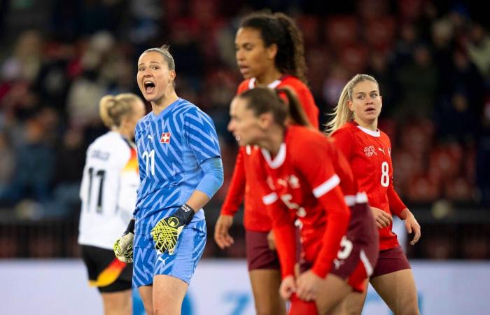 Récord de asistencia: Suiza pierde 0:6 contra Alemania