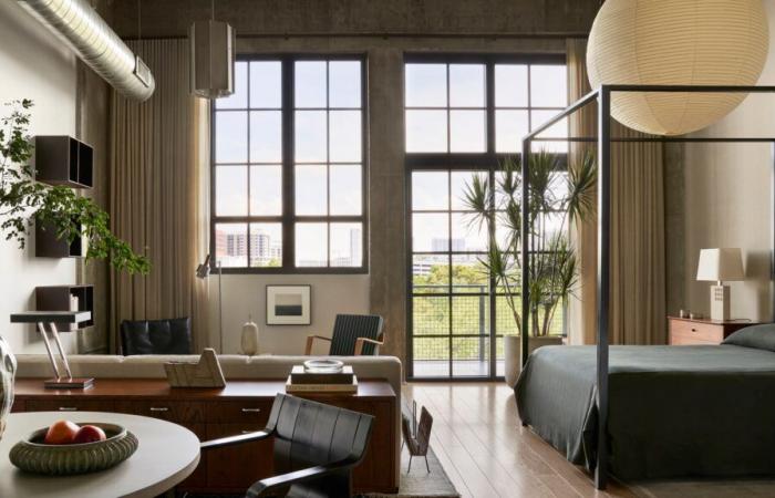 Este pequeño loft de 65 m2 reinventa las tendencias marineras