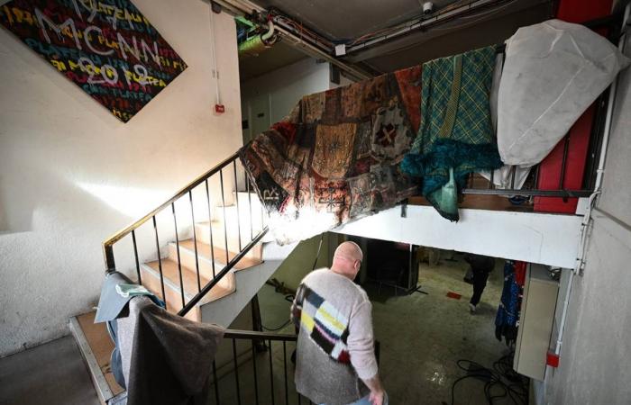 Más de 350 trajes e instrumentos bajo el agua: tras la inundación, la Casa de la Cultura de Nevers cura sus heridas