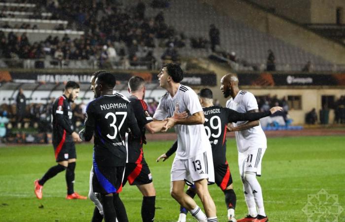 El Qarabag FC pierde ante el Olympique de Lyon [PHOTOS]