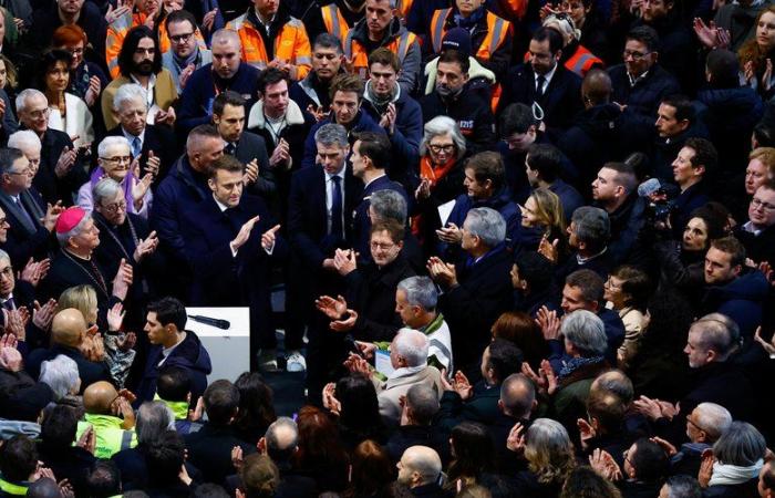 “La obra más bella del siglo” “un desafío loco”: desde Notre-Dame, Emmanuel Macron agradece a las “2.000 mujeres y hombres que trabajaron para reconstruir la catedral en cinco años”