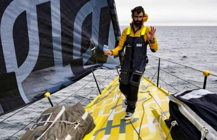 Vendée Globe: Justine Mettraux y Alan Roura vuelven a sonreír