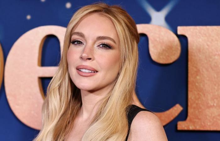 El padre de Lindsay Lohan responde a los rumores de que se sometió a una cirugía plástica | Lindsay Lohan, Michael Lohan, Cirugía Plástica | Solo Jared: noticias y chismes de celebridades