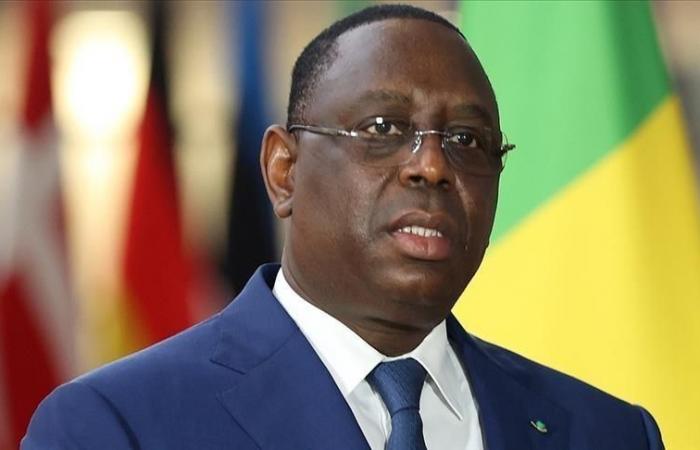 Macky Sall renuncia a su escaño en el parlamento