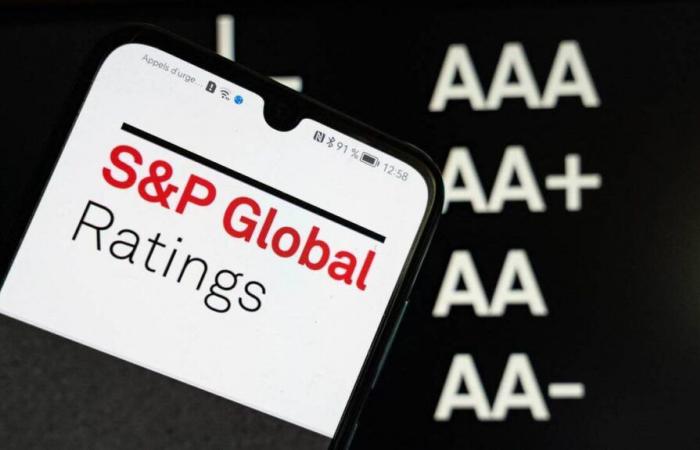 la agencia de calificación S&P mantiene la calificación de Francia