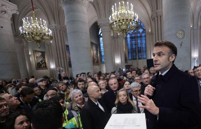 Emmanuel Macron rinde homenaje al responsable de la restauración de Notre-Dame, fallecido trágicamente