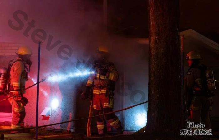 Quebec – Un incendio en la calle 25 de Limoilou deja un herido grave