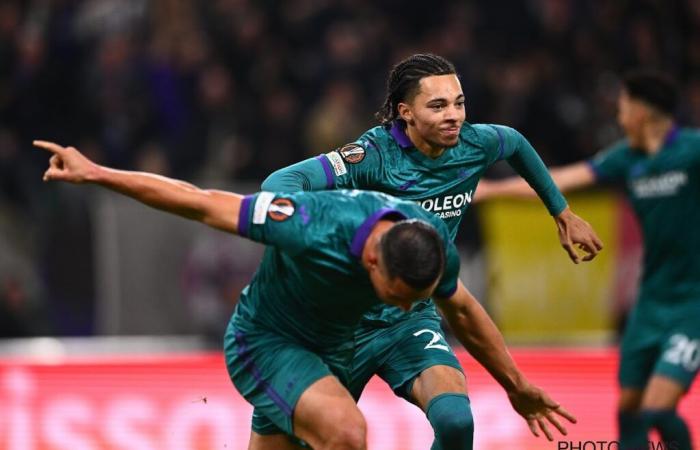 El gran debut de un joven jugador de Anderlecht… ¡y una parada en la línea! – Todo el fútbol