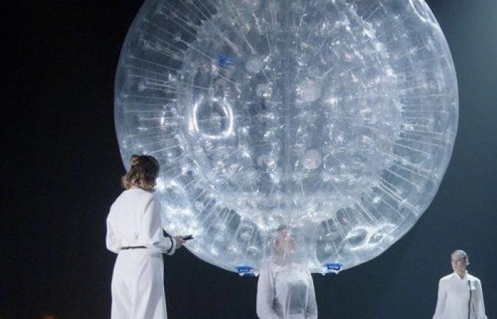 Espacio fluido, ópera contemporánea de Benjamin Hamon en el Théâtre de la Porte Saint-Martin