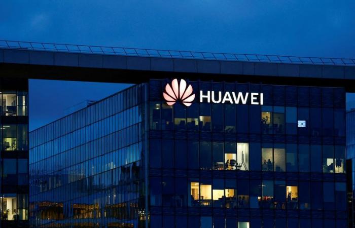 Huawei ve que el entusiasmo por el teléfono Mate 70 está disminuyendo, dicen los analistas