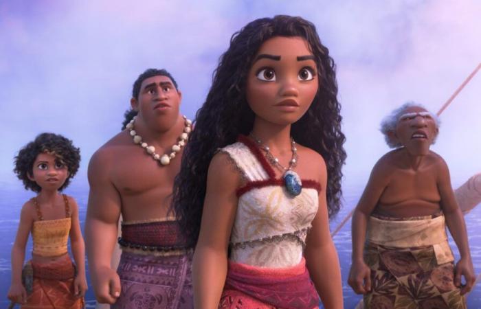 En “Moana 2”, la heroína de Disney es menos imprudente pero ya no se embarca sola en aventuras