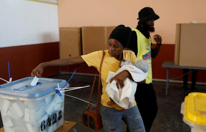 Se esperan resultados parciales al final del último día de votación del sábado.