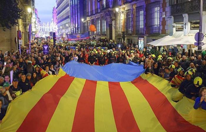 España. En Valencia, miles de personas siguen denunciando la gestión de las inundaciones