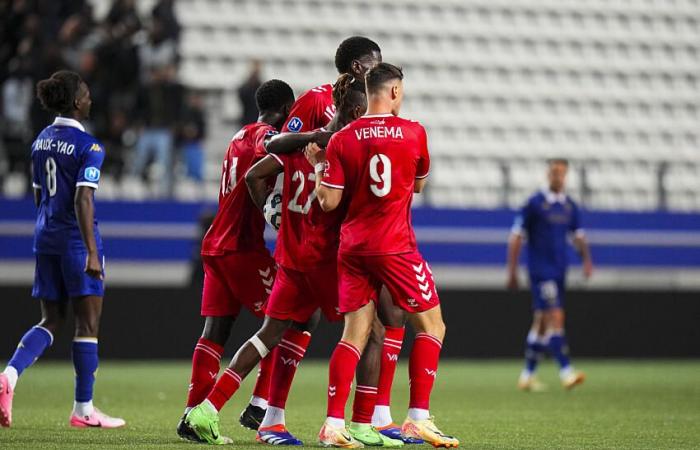 Liderado durante mucho tiempo, el VAFC pasa por la puerta muy pequeña en un partido loco