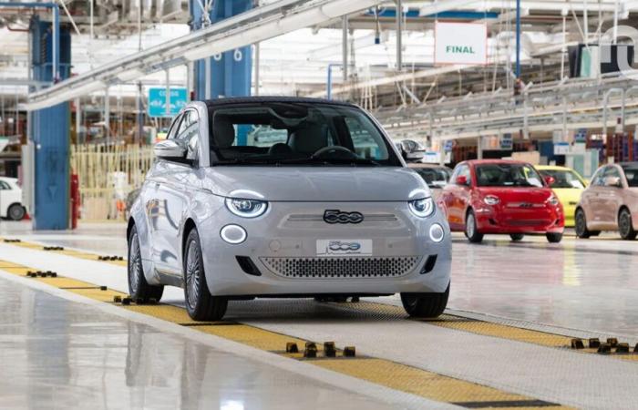 El Fiat 500e continúa su caída: su producción no se reanudará pronto