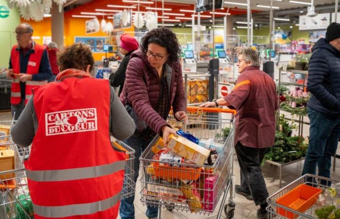 En Migros en Delémont, informe de los voluntarios de las cajas del corazón