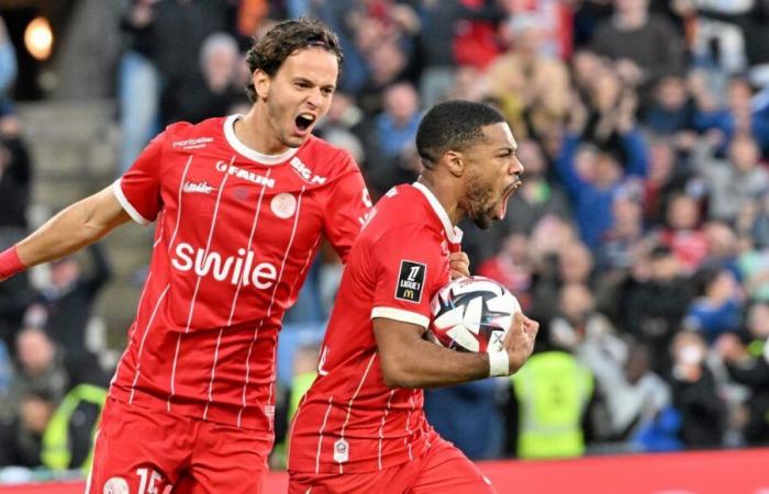 Ligue 1: Montpellier aguanta al Lille en un final loco de partido (2-2)