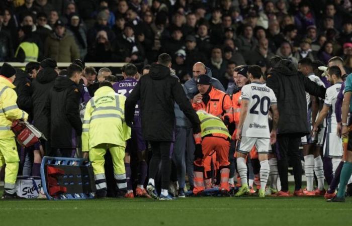 Un jugador de la Fiorentina se desploma en pleno partido, gran preocupación