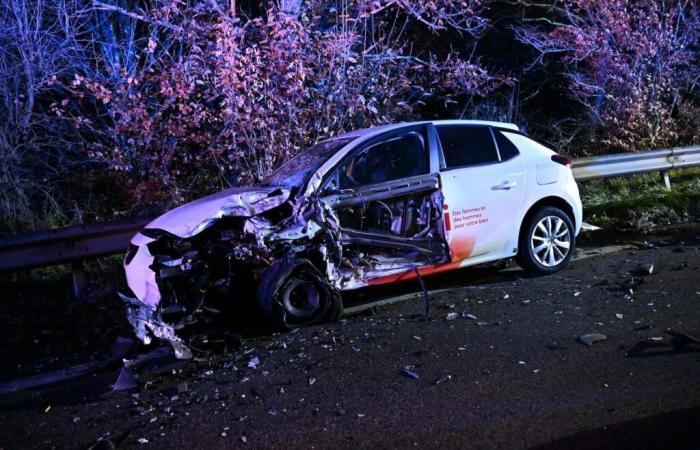 TORCY: 2 heridos en una colisión frontal