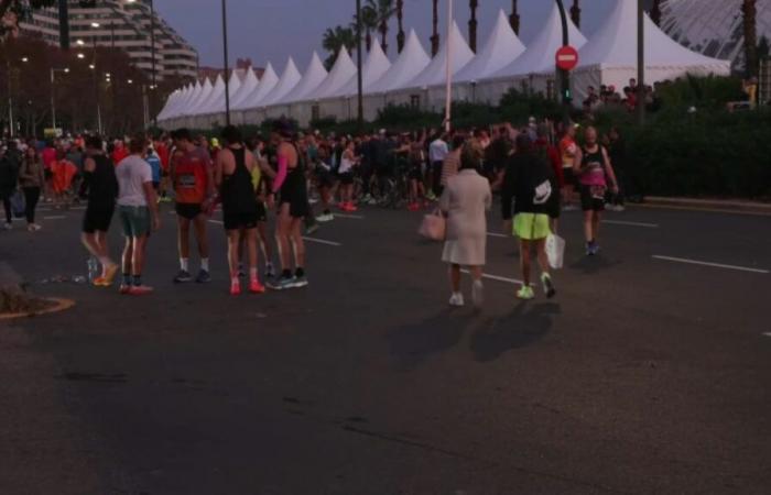 El Maratón Valencia, un respiro tras un mes de trauma