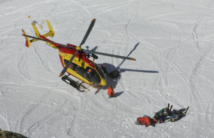 Los gendarmes de la PGHM piden precaución.