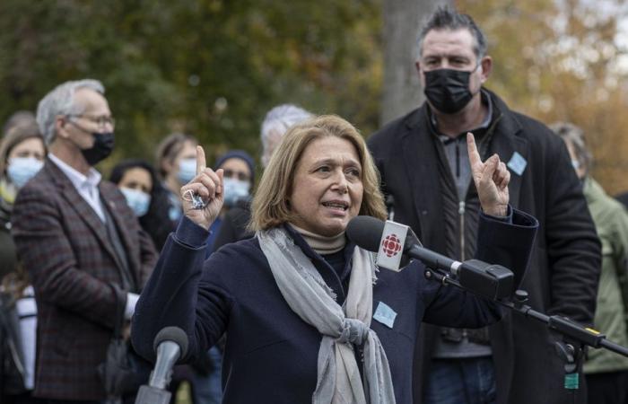 Laquín | Una subida de impuestos podría hundir dos piscinas