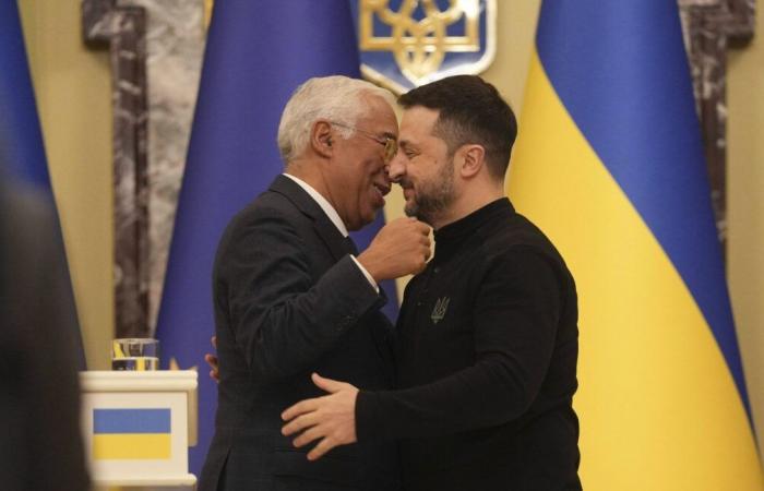 Volodymyr Zelensky se reúne con los nuevos líderes de la UE y debate sobre la frontera con Polonia