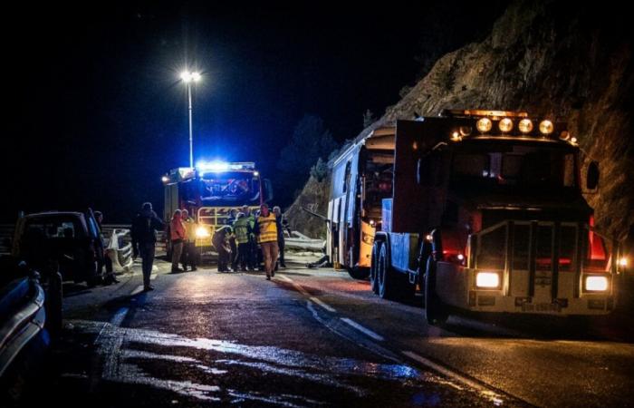 Autobús español sale de la carretera cerca de Andorra: al menos 2 muertos y 7 heridos graves – 12/01/2024 a las 23:26