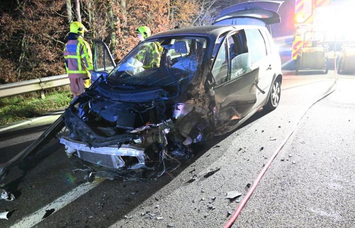 TORCY: 2 heridos en una colisión frontal