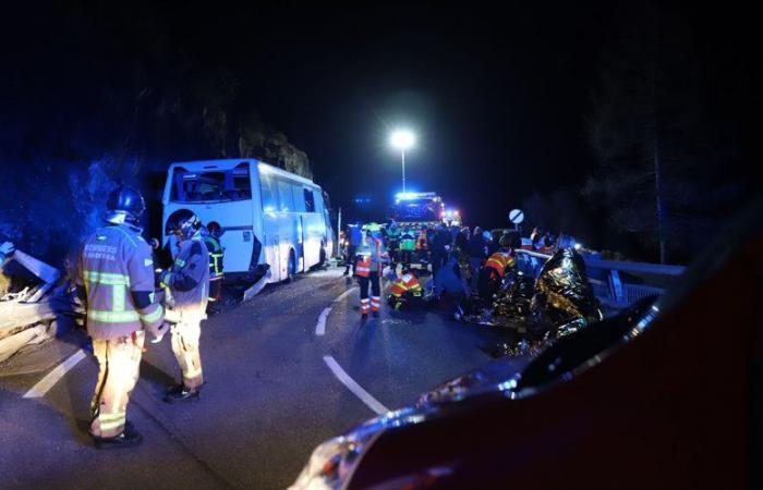 Accidentes de autobús en Porté-Puymorens: ante el aumento del peaje, el Ministro de Transportes envía su pensamiento “a las familias de las víctimas y a todos los heridos”