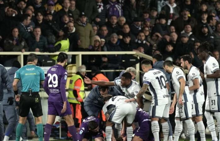 Bove, jugador de la Fiorentina, se desploma durante el partido contra el Inter